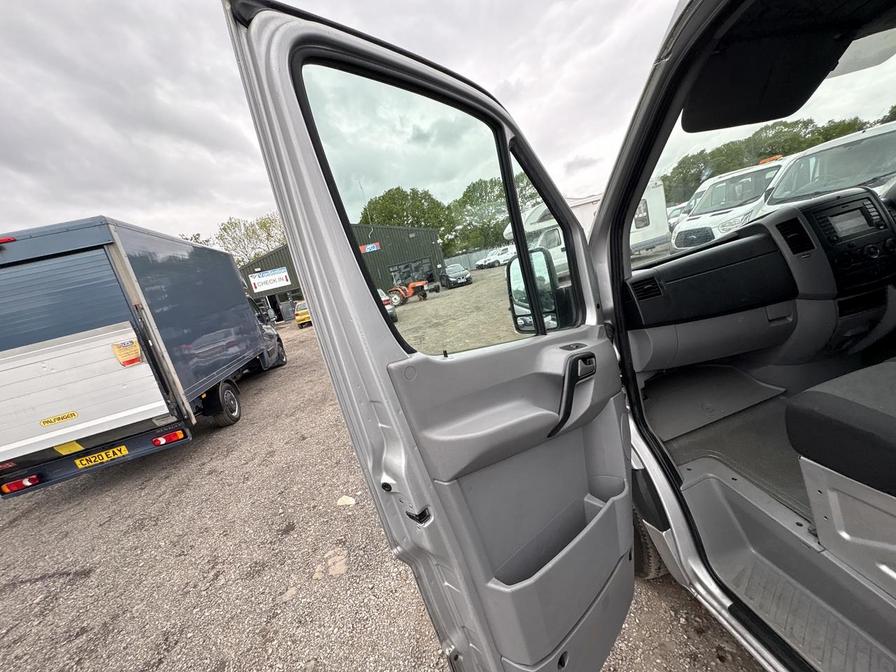 2016 Volkswagen Crafter – Model: Crafter CR35 TDI BlueMotion Technology – WU66ZXH