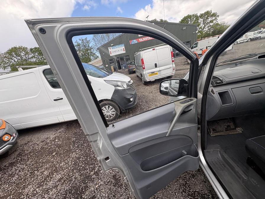 2009 Mercedes-Benz Vito – Model: Vito 109 CDI Compact – WR59VLW