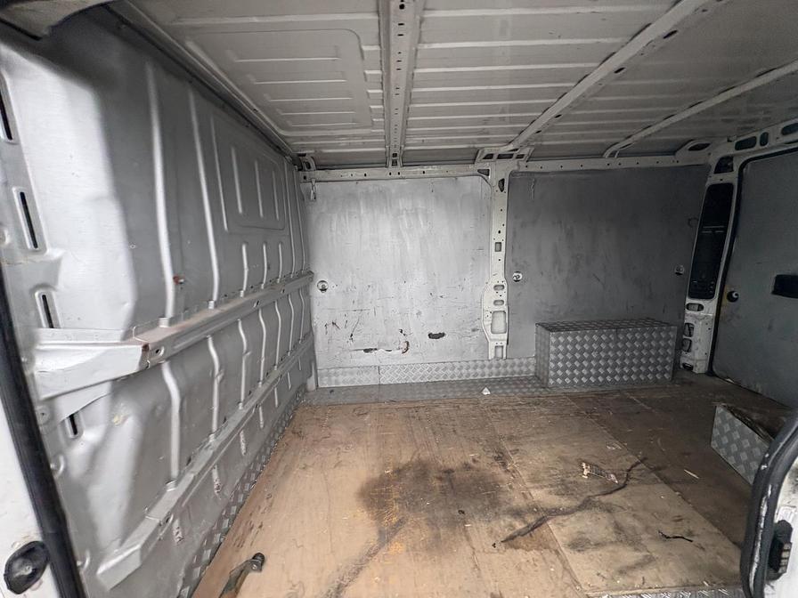 2016 Citroen Relay – Model: Relay 35 L2H1 Enterprise HDi – BN16ZZA