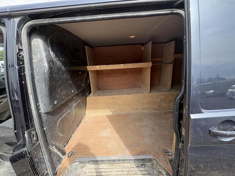 2016 Volkswagen Transporter – Model: Transporter T28 Highline TDI BlueMotion Technology – GJ66JJU