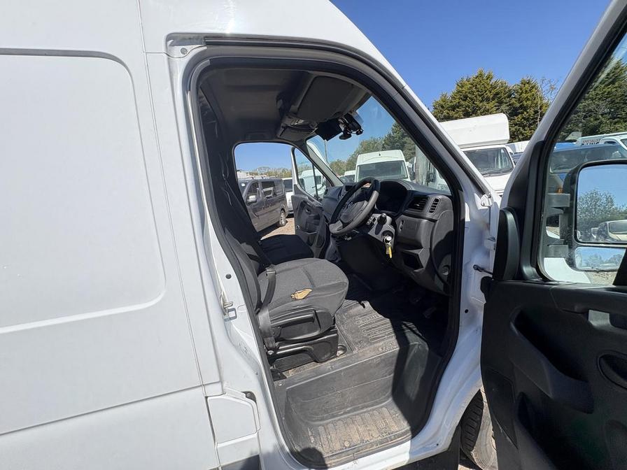 2021 Vauxhall Movano – Model: Movano L3H2 F3500 CDTi – DT70RFE