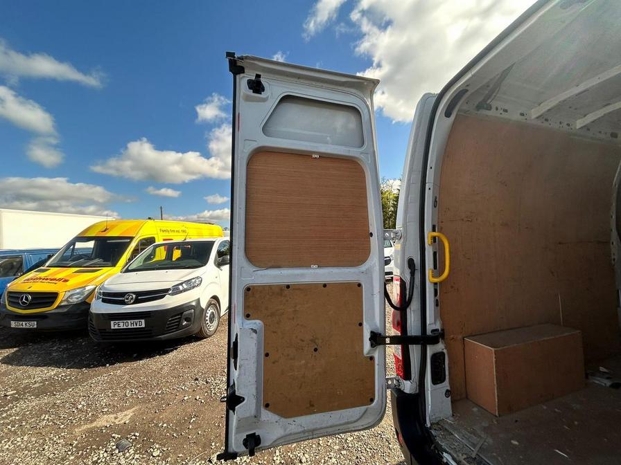 2020 Vauxhall Movano – Model: Movano L3H2 F3500 CDTi – DP70FBA