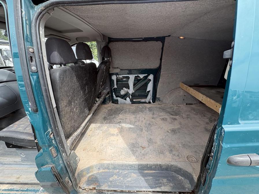 2006 Mercedes-Benz Vito – Model: Vito 111 CDI Long – FE56AYF