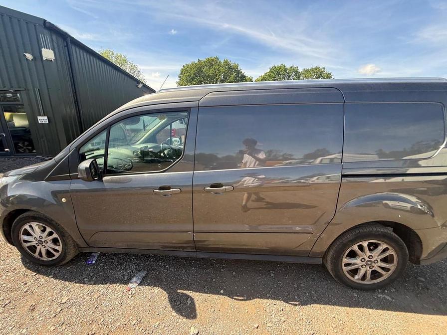 2019 Ford Transit Connect – Model: Transit Connect 240 Limited TDCi Auto – BM19XDF