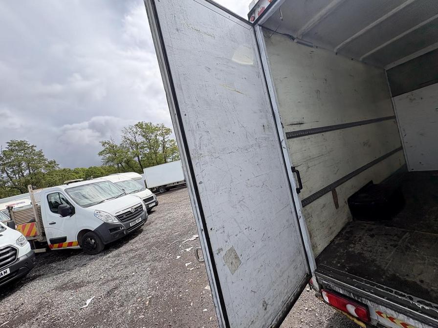 2020 Renault Master – Model: Master 35 MWB – FN20BVX