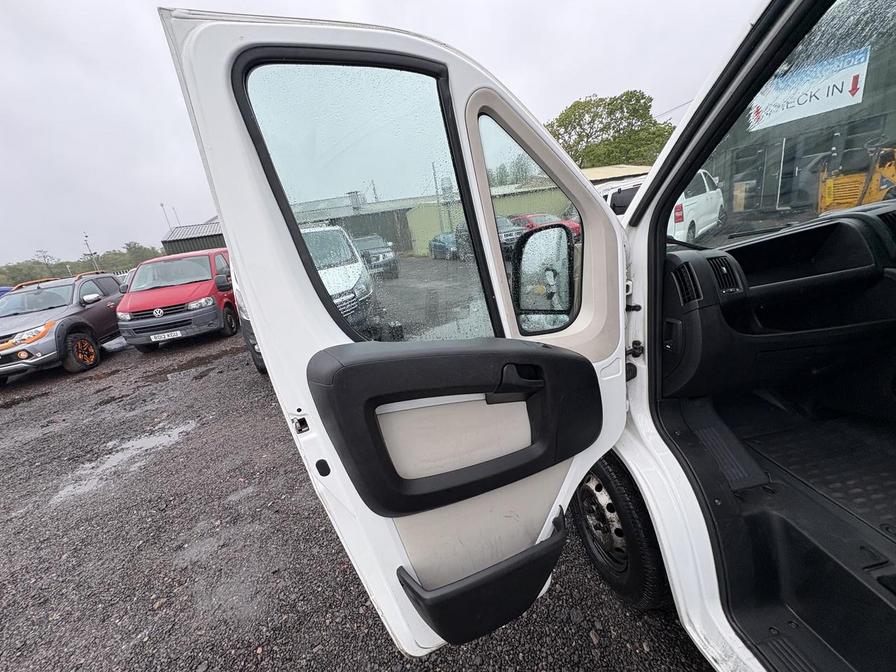 2017 Citroen Relay – Model: Relay 35 L3H2 Enterprise Blue HDi – EG17UWF