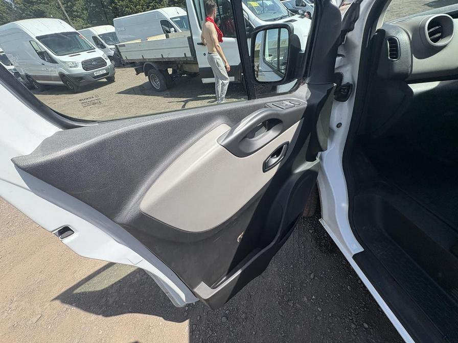 2017 Nissan NV300 – Model: NV300 Acenta dCi – GN17BWG