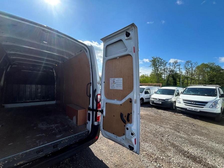 2020 Vauxhall Movano – Model: Movano L3H2 F3500 CDTi – DP70FBA