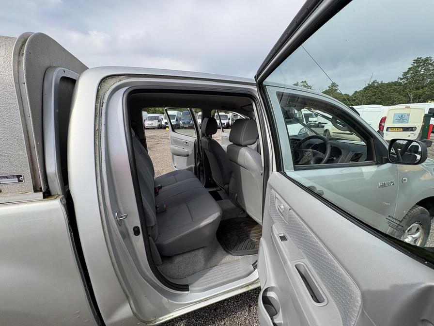 2011 Toyota Hilux – Model: HI-Luxury HL2 D-4D 4×4 Double Cab – PK11KDV