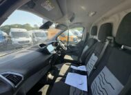 2017 Ford Transit Custom – Model: Transit Custom 270 Limited – SJ17UPS