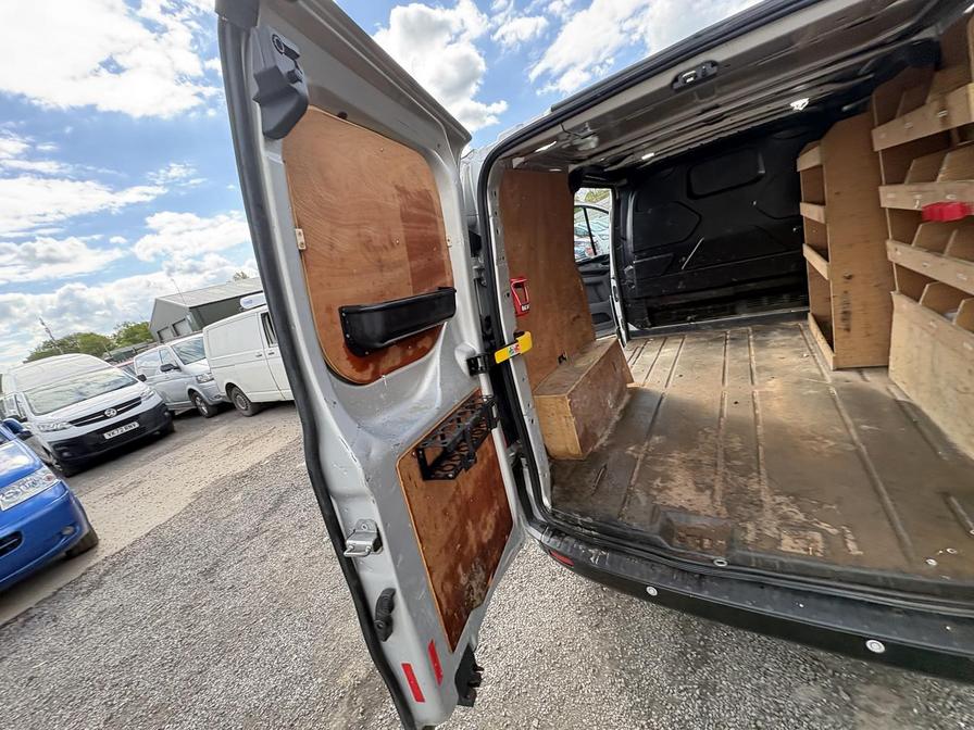 2020 Ford Transit Custom – Model: Transit Custom 280 Limited EcoBlue – YH20AKN
