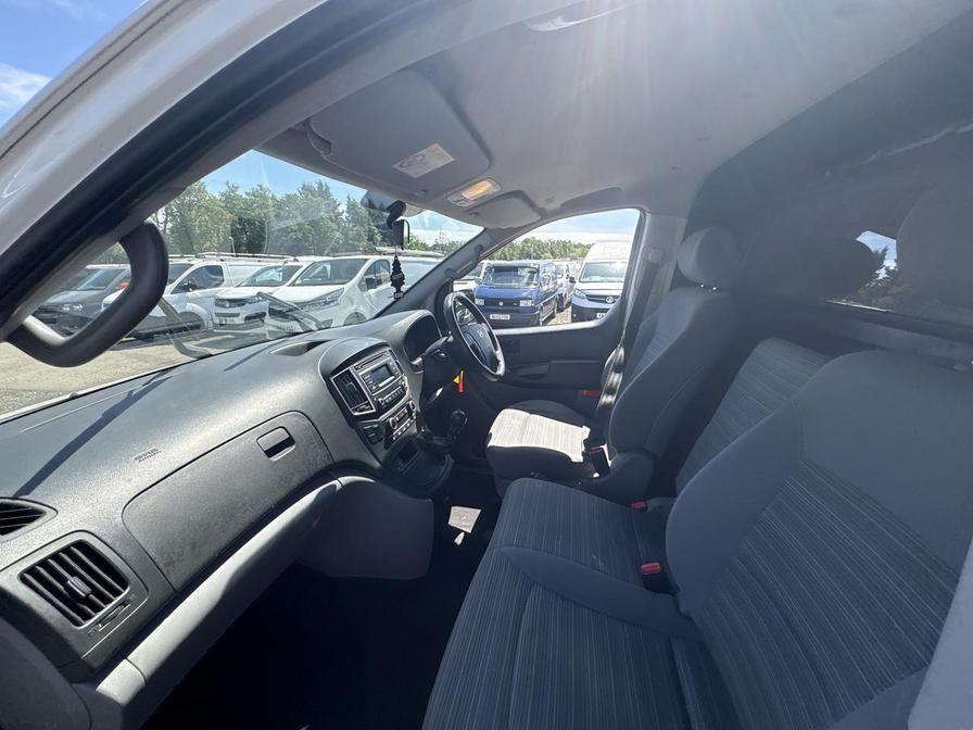 2019 Hyundai iLoad – Model: iLoad SE CRDi – LT19MKK