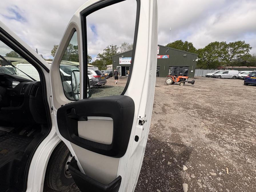 2019 Citroen Relay – Model: Relay 35 Heavy L4 Blue HDi – YT19OTE