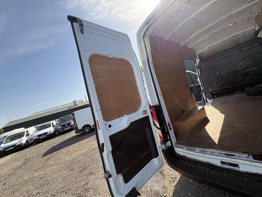 2020 Ford Transit – Model: Transit 350 Leader EcoBlue – BN70YBU