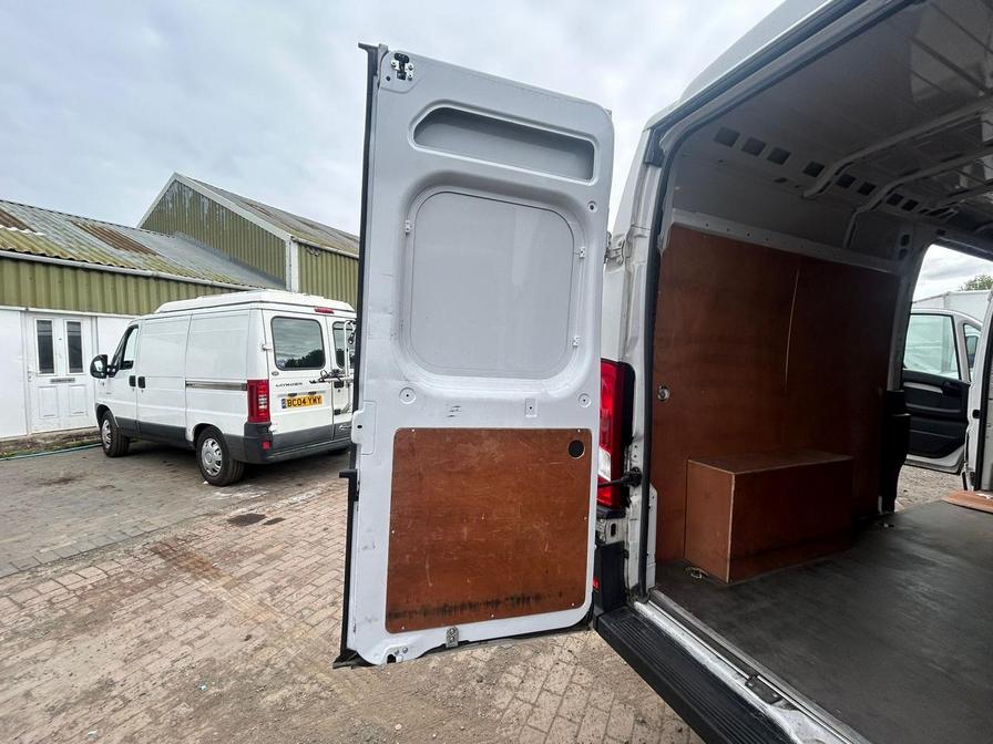 2022 Vauxhall Movano – Model: Movano L3H2 F3500 Dynamic TD S/S – CE22VBG