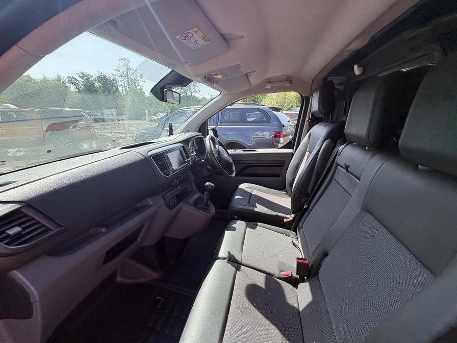2020 Toyota Proace – Model: Proace Icon – LD56ALS/HJ70EEH