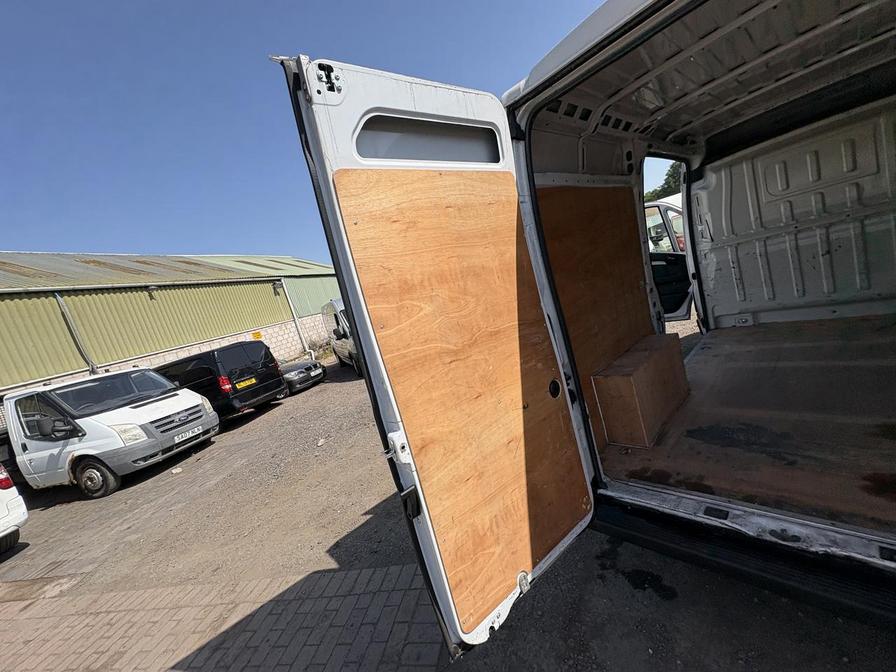 2023 Vauxhall Movano – Model: Movano L2H2 F3500 Dynamic TD S/S – FG23YBS