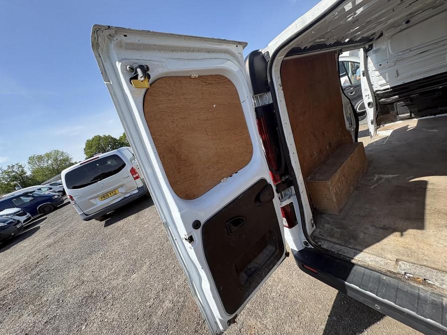 2018 Vauxhall Vivaro – Model: Vivaro  2900 Sportive CDTi – DV68XOX
