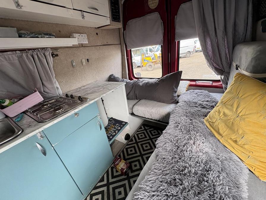1994 Ford Transit – Model: Transit 150 D SWB A – M946MBU