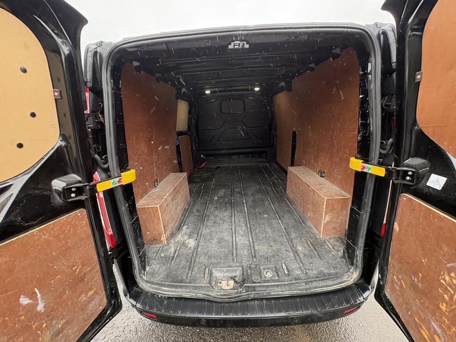 2021 Ford Transit Custom – Model: Transit Custom 300 Limited EcoBlue – YS21HMH