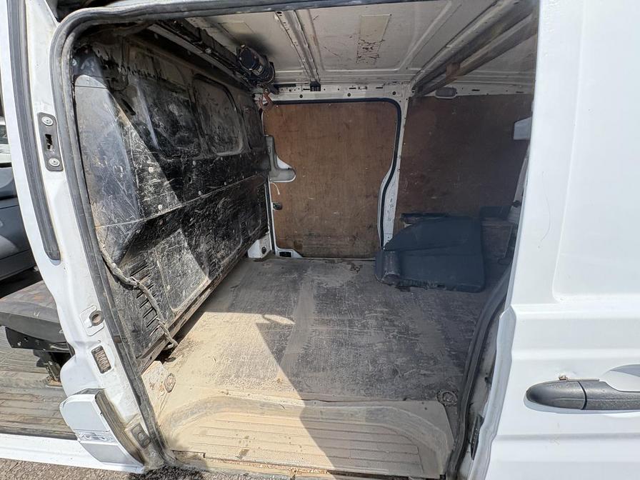 2010 Mercedes-Benz Vito – Model: Vito 109 CDI Compact – FY10AWM