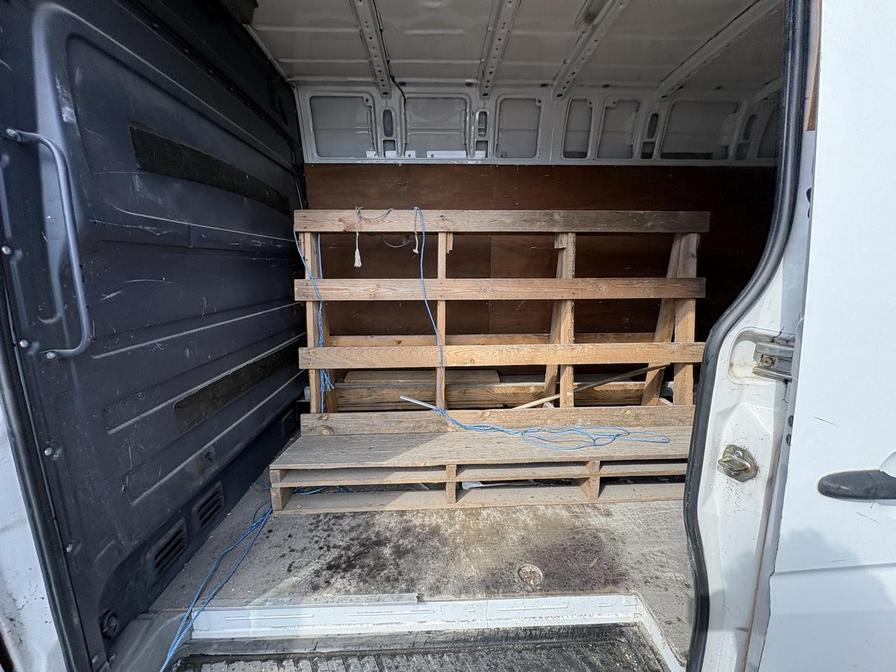 2014 Volkswagen Crafter – Model: Crafter CR35 Startline TDI BlueMotion Technology LWB – FL64UXN