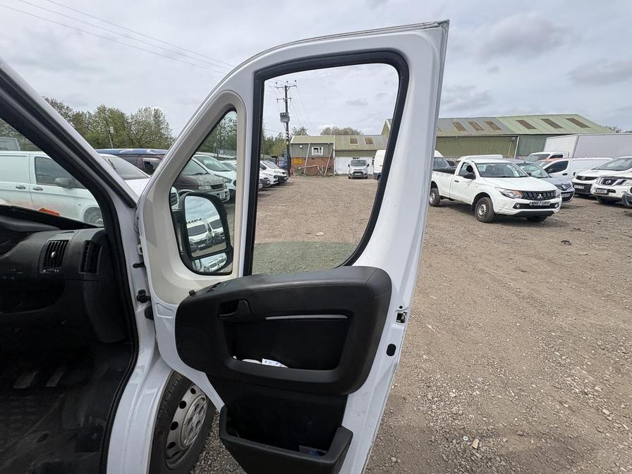 2022 Citroen Relay – Model: Relay 35 L2H2 Enterprise Blue HDi S/S – SM22GHV