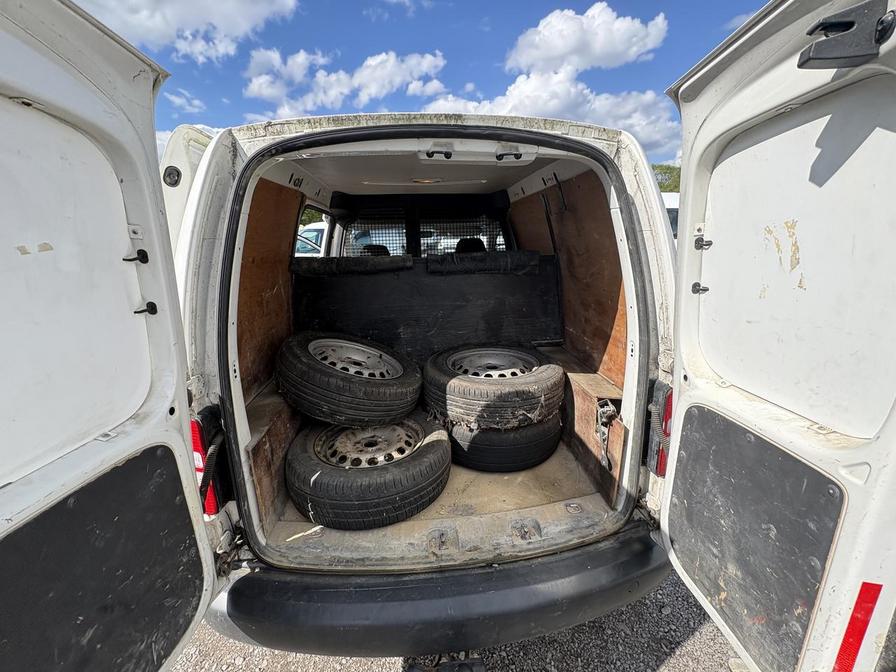 2015 Volkswagen Caddy – Model: Caddy C20 Startline TDI – AE15ZCO