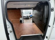 2020 Vauxhall Vivaro – Model: Vivaro 2900 Dynamic S/S – CN20CNX