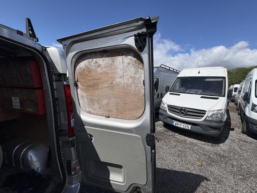 2013 Vauxhall Vivaro – Model: Vivaro 2900 Sportive CDTi LWB – FV13PKN