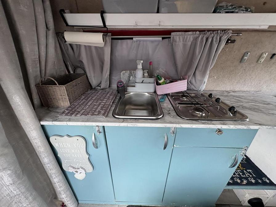 1994 Ford Transit – Model: Transit 150 D SWB A – M946MBU