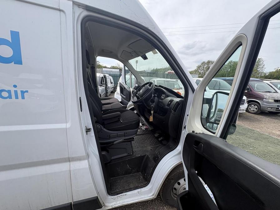 2022 Citroen Relay – Model: Relay 35 L2H2 Enterprise Blue HDi S/S – SM22GHV