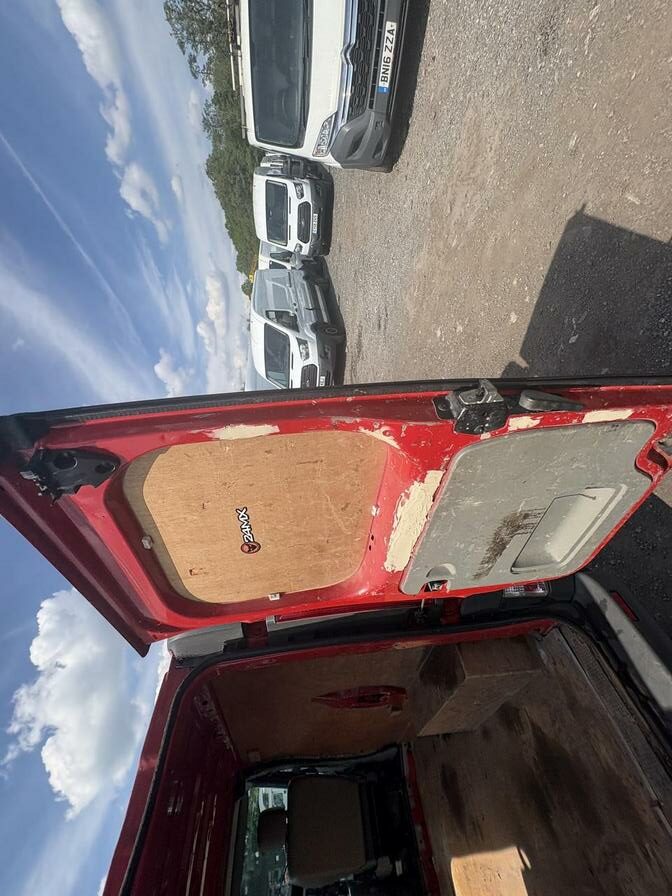 2014 Vauxhall Vivaro – Model: Vivaro 2700 CDTi 113 SWB – BW14OPY