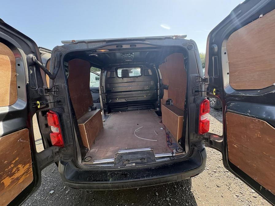 2020 Toyota Proace – Model: Proace Icon – LD56ALS/HJ70EEH