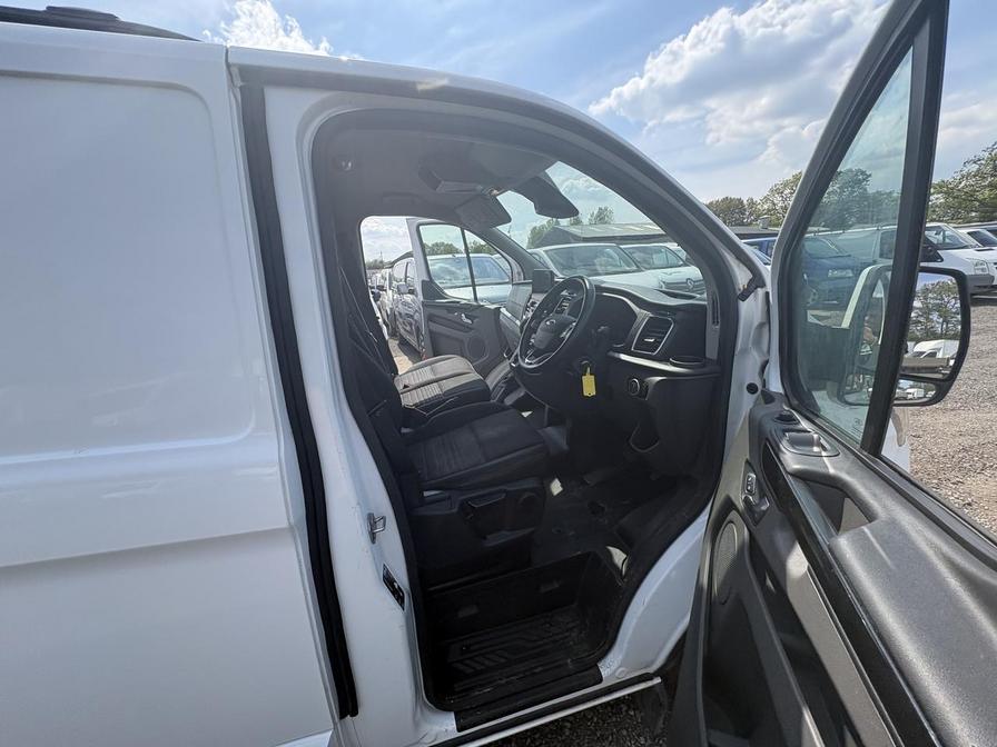 2021 Ford Transit Custom – Model: Transit Custom 300 Limited EcoBlue Auto – RO71HNW