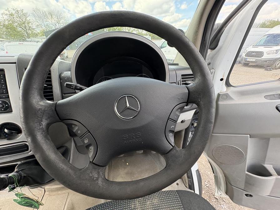 2010 Mercedes-Benz Sprinter – Model: Sprinter 313 CDi – KY60AKU