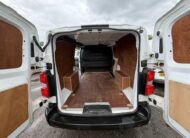 2020 Vauxhall Vivaro – Model: Vivaro 2900 Dynamic S/S – CN20CNX