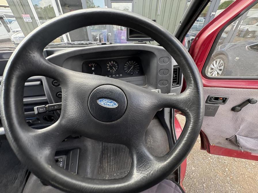 1994 Ford Transit – Model: Transit 150 D SWB A – M946MBU