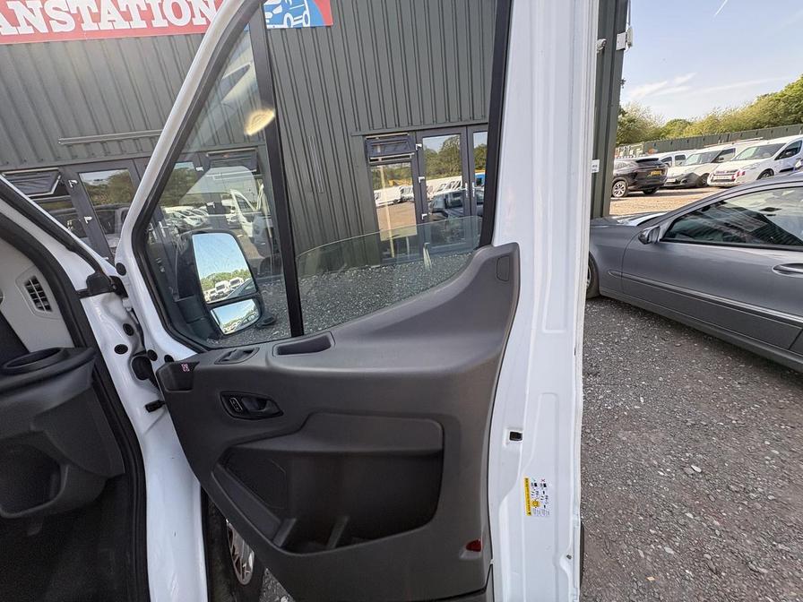 2020 Ford Transit – Model: Transit 350 Leader EcoBlue – BN70YBU