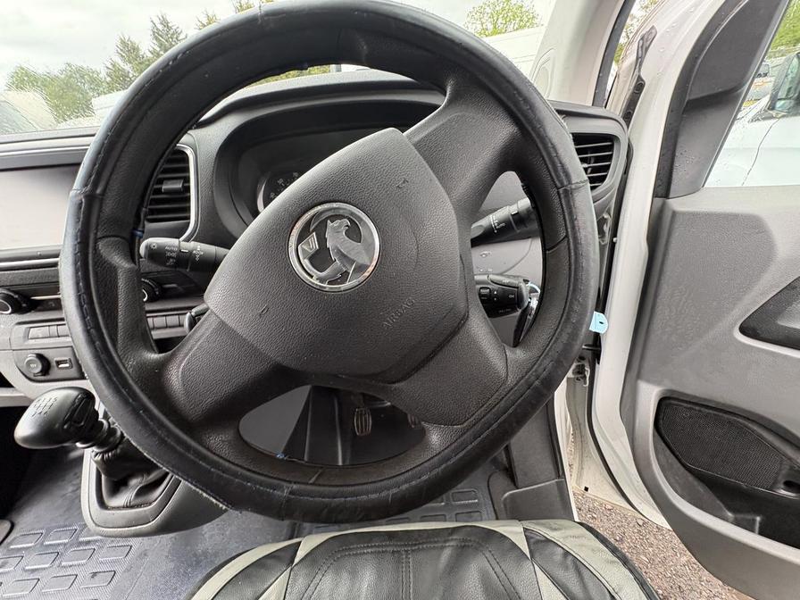 2020 Vauxhall Vivaro – Model: Vivaro 2900 Dynamic S/S – CN20CNX