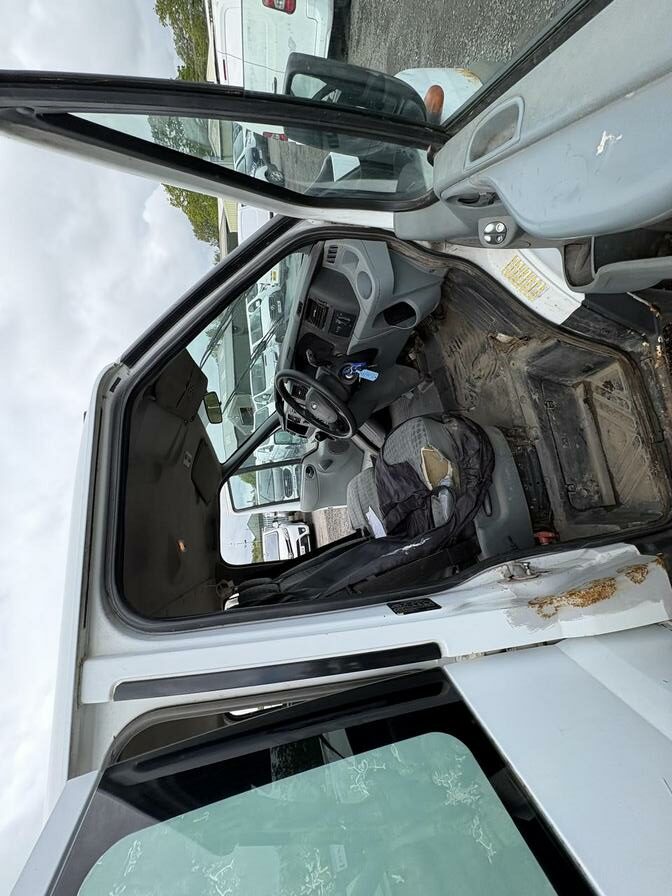 2011 Ford Transit – Model: Transit 100 T350 LWB Double Cab RWD – NJ11UJS