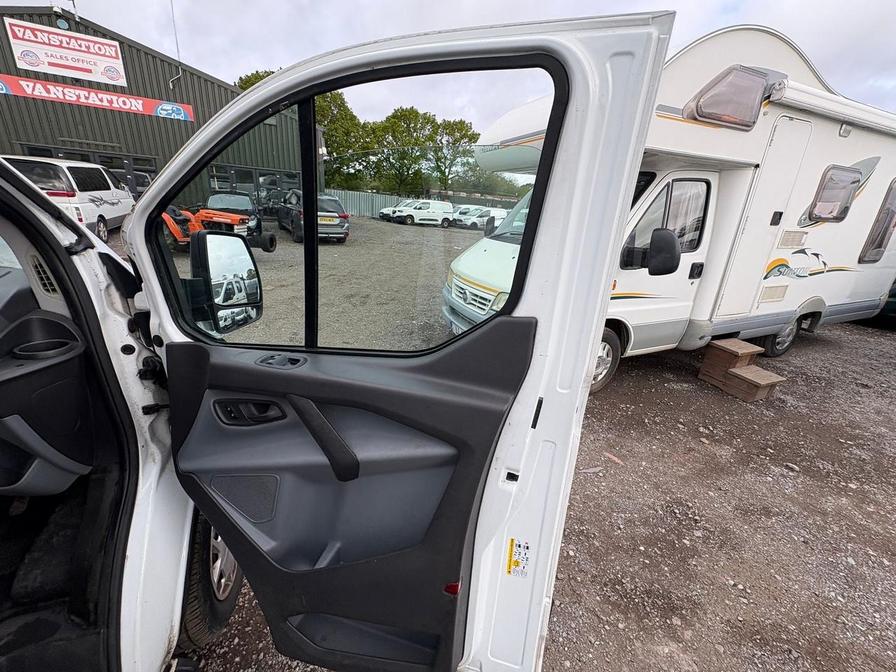 2016 Ford Transit Custom – Model: Transit Custom 290 E-Tech – FG16UOB