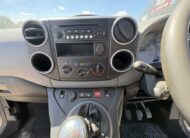 2017 Peugeot Partner – Model: Partner SE L1 Blue HDi – MD17XMM