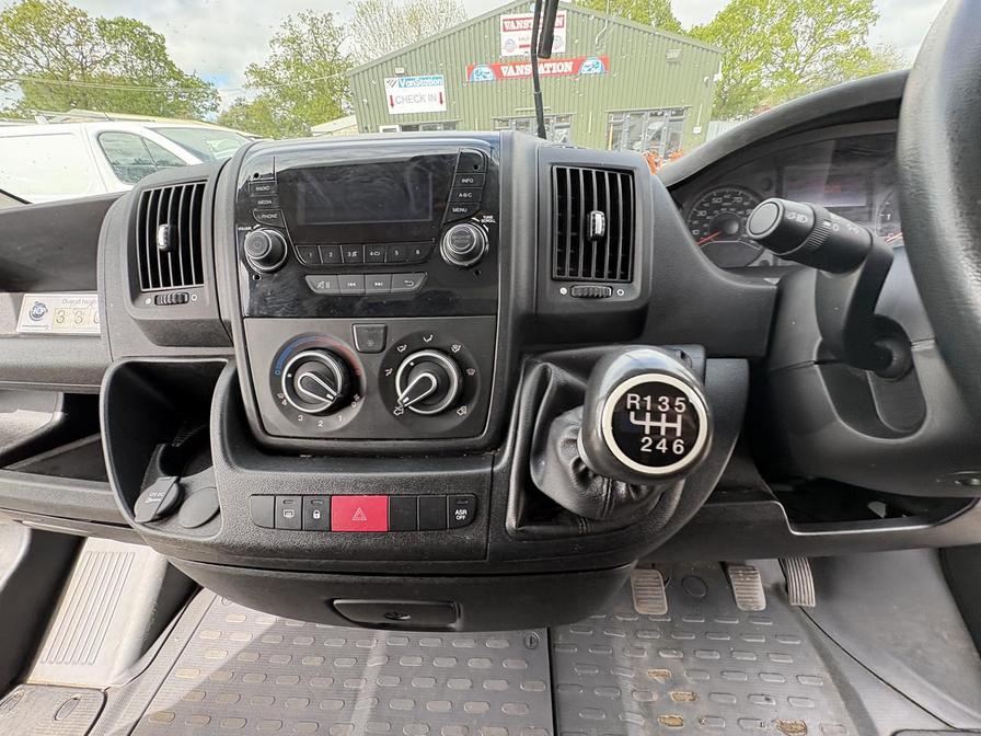 2019 Citroen Relay – Model: Relay 35 Heavy L4 Blue HDi – YT19OTE
