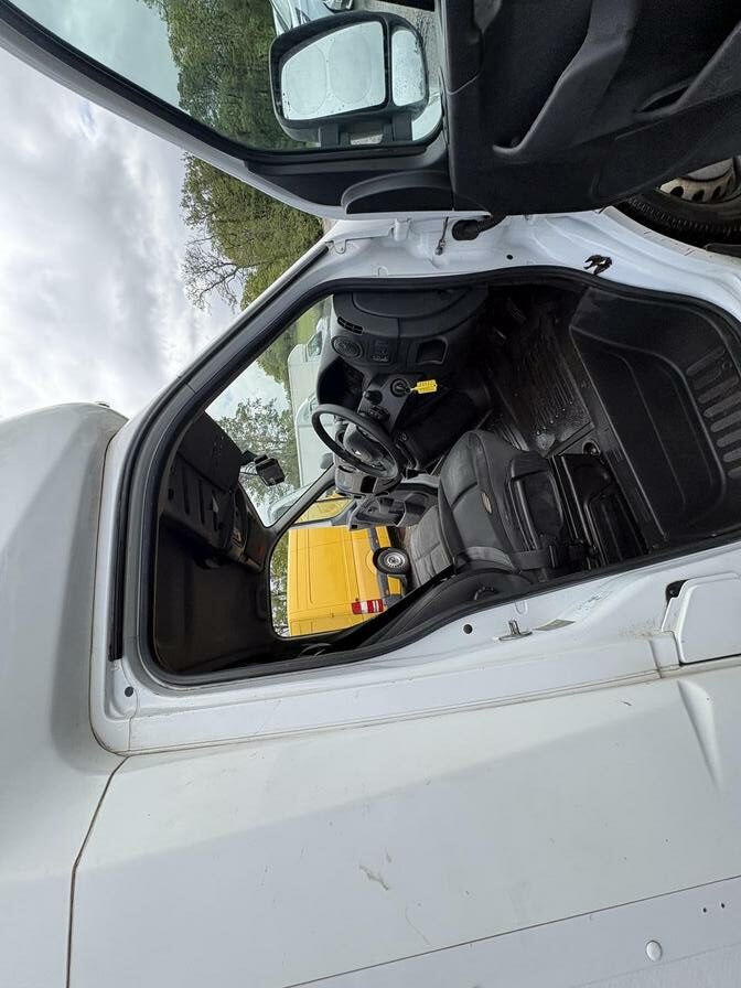 2020 Renault Master – Model: Master 35 MWB – FN20BVX