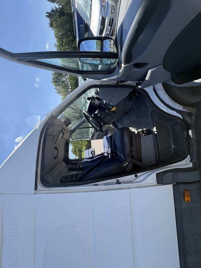 2008 Iveco Daily – Model: Daily 35S14 LWB – LK08LCZ