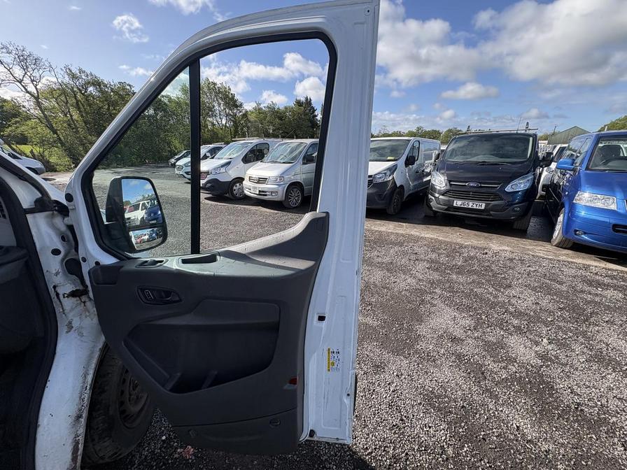 2020 Ford Transit – Model: Transit 290 Leader EcoBlue – YR70THF