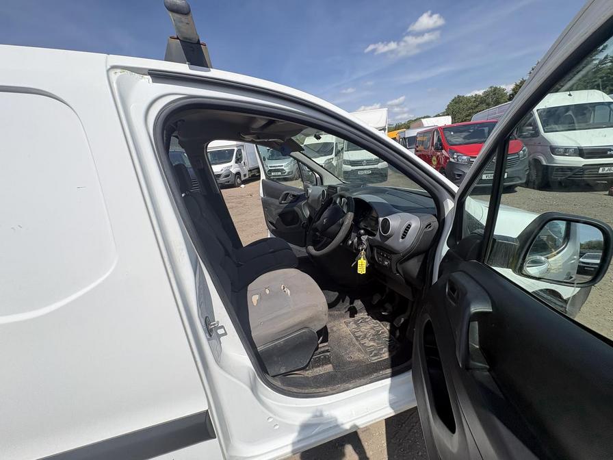 2016 Peugeot Partner – Model: Partner Professional L1 Blue HDi – MD16XPR