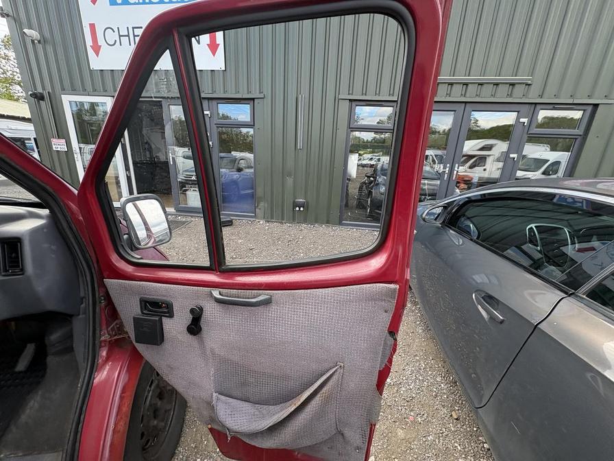 1994 Ford Transit – Model: Transit 150 D SWB A – M946MBU