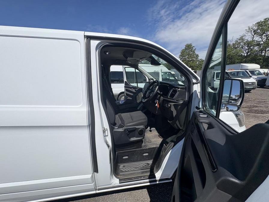 2019 Ford Transit Custom – Model: Transit Custom 300 Limited Edition Auto – CX69UVA